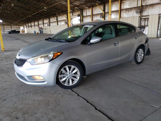KIA FORTE EX 2014 with VIN KNAFX4A88E5127555 - Photo from auction