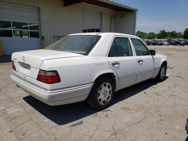 Photo 3 from auction – 1995 MERCEDES-BENZ E 320 BASE with VIN WDBEA32E7SC272302