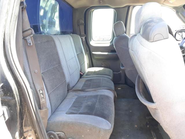 Photo 10 from auction – 2003 FORD F150 with VIN 1FTRX07203KA76059