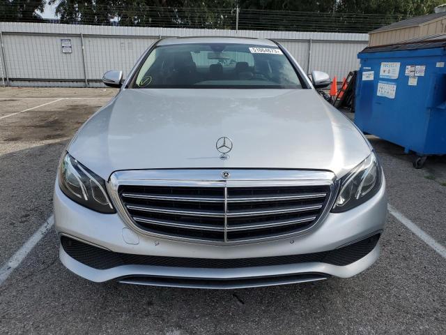 Photo 5 from auction – 2017 MERCEDES-BENZ E 300 with VIN WDDZF4JB2HA105826