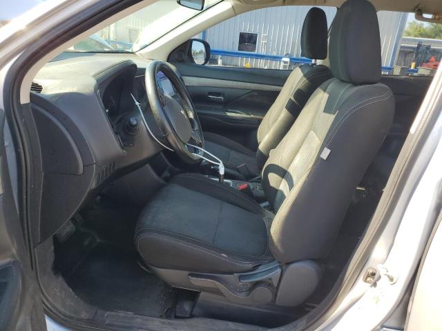 Photo 7 from auction – 2016 MITSUBISHI OUTLANDER with VIN JA4AD3A33GZ003297