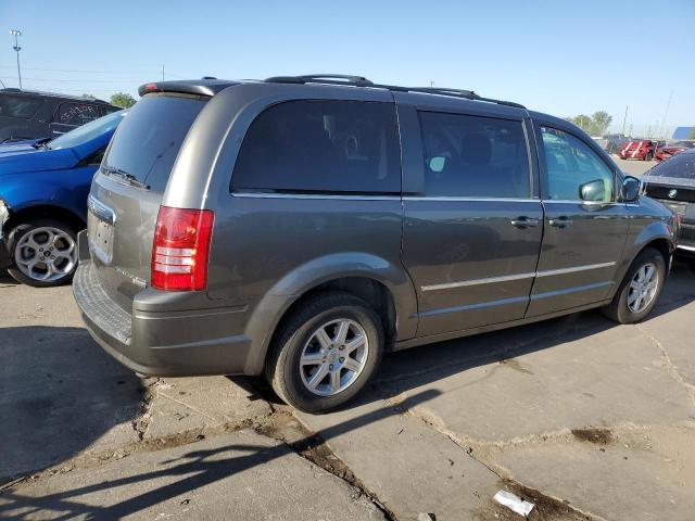 Photo 3 from auction – 2010 CHRYSLER TOWN & COU with VIN 2A4RR8DX2AR368068