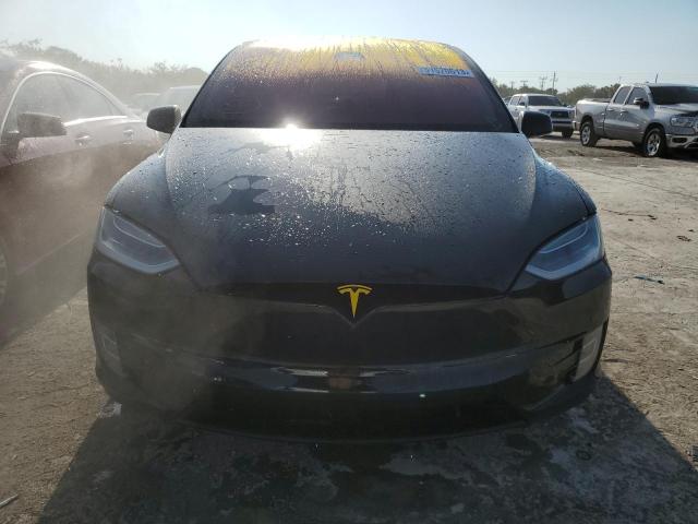 Photo 5 from auction – 2017 TESLA MODEL X with VIN 5YJXCDE26HF038143
