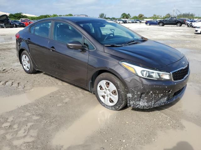Photo 4 from auction – 2017 KIA FORTE LX with VIN 3KPFL4A70HE018358