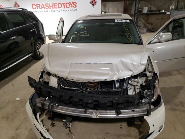 Photo 11 from auction – 2011 CADILLAC DTS LUXURY with VIN 1G6KD5E61BU119830