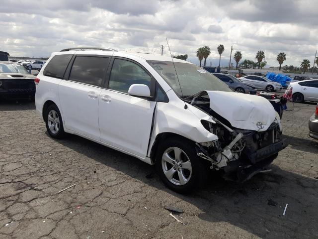 Photo 4 from auction – 2013 TOYOTA SIENNA LE with VIN 5TDKK3DC6DS360062
