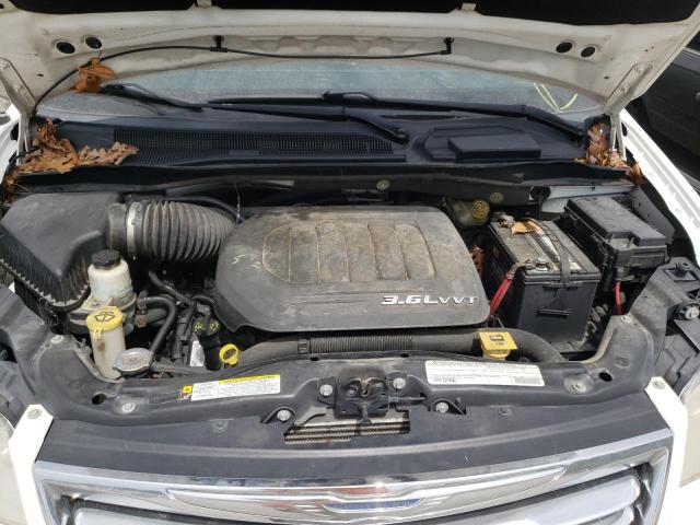 Photo 12 from auction – 2011 CHRYSLER TOWN & COU with VIN 2A4RR5DG8BR667788