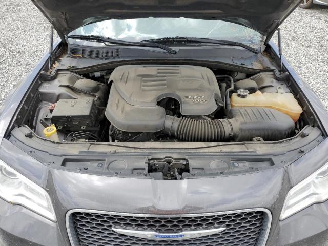 Foto 11 de la subasta – 2018 CHRYSLER 300 con VIN 2C3CCAEG0JH239968