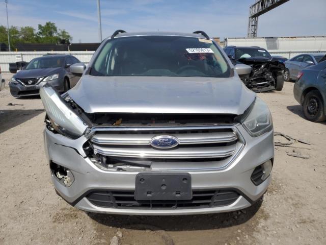 Photo 5 from auction – 2017 FORD ESCAPE SE with VIN 1FMCU0GDXHUC81783