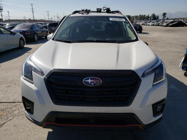 صورة رقم 5 من المزاد - 2023 SUBARU FORESTER S مع VIN JF2SKAJC2PH421605