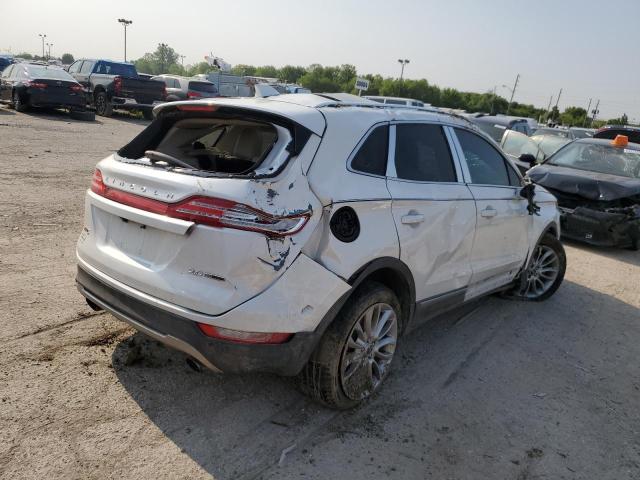 Photo 3 from auction – 2015 LINCOLN MKC with VIN 5LMCJ1A90FUJ18301