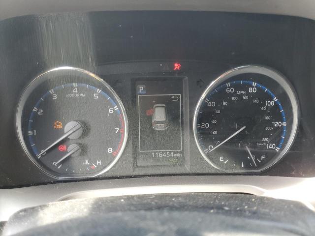 Photo 9 from auction – 2017 TOYOTA RAV4 LIMIT with VIN JTMDFREV8HJ174235