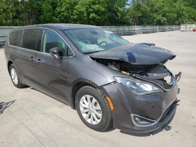 Photo 4 from auction – 2019 CHRYSLER PACIFICA T with VIN 2C4RC1FG2KR597234