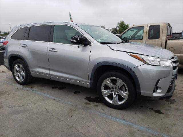 Photo 4 from auction – 2018 TOYOTA HIGHLANDER with VIN 5TDYZRFH1JS244037