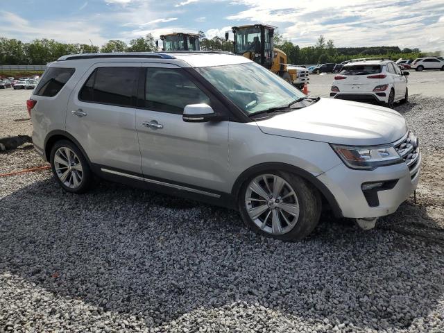 Photo 4 from auction – 2019 FORD EXPLORER L with VIN 1FM5K8F84KGA11780