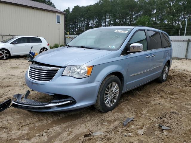 Photo 1 from auction – 2013 CHRYSLER TOWN & COU with VIN 2C4RC1CG9DR559068