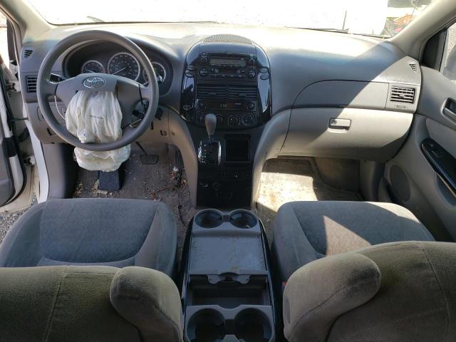 Photo 8 from auction – 2005 TOYOTA SIENNA CE with VIN 5TDZA23C35S300299
