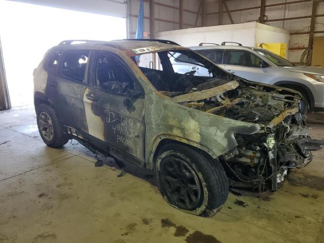 Photo 4 from auction – 2020 JEEP CHEROKEE T with VIN 1C4PJMBX0LD526932