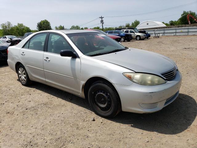 Photo 4 from auction – 2005 TOYOTA CAMRY LE with VIN 4T1BE32K05U389552