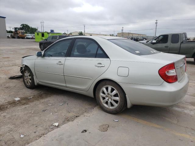 Photo 2 from auction – 2002 TOYOTA CAMRY LE with VIN JTDBF32K520005687