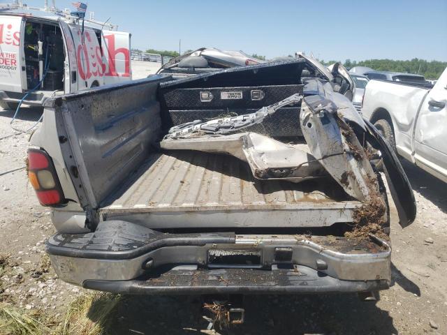 Photo 6 from auction – 2004 CHEVROLET SILVERADO with VIN 1GCEK19T04Z208772