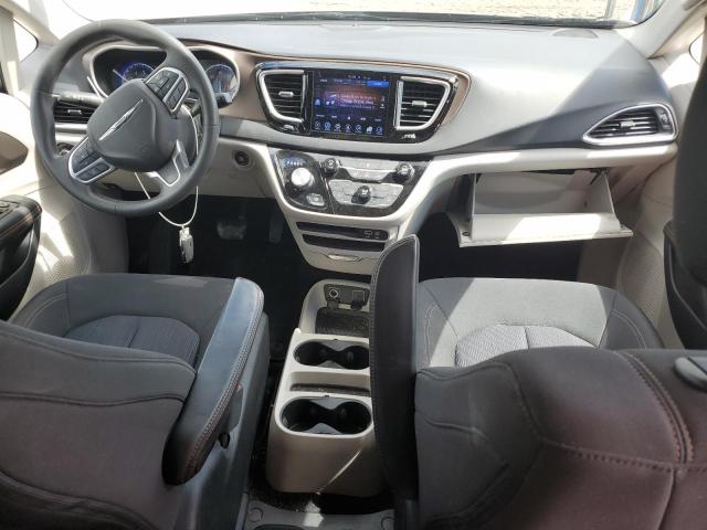 Photo 8 from auction – 2017 CHRYSLER PACIFICA T with VIN 2C4RC1DG4HR501034