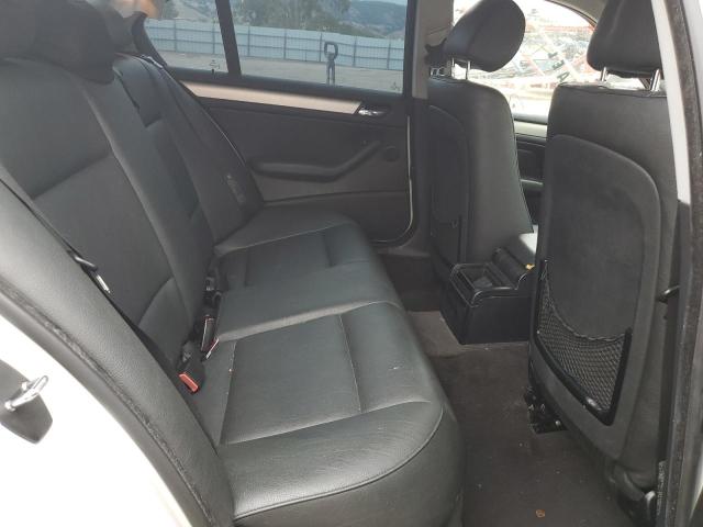 Photo 10 from auction – 2004 BMW 325 IS SUL with VIN WBAAZ33434KP84546