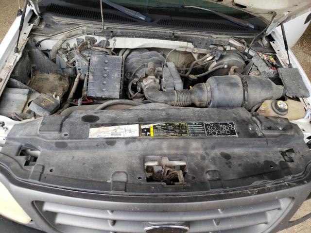Zdjęcie 11 z aukcji – 2003 FORD F150 z VIN 1FTRF17203NB30418