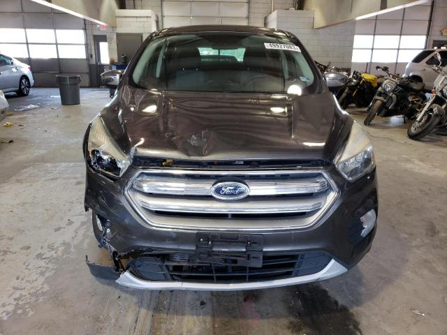 Photo 5 from auction – 2017 FORD ESCAPE SE with VIN 1FMCU9G99HUB67998