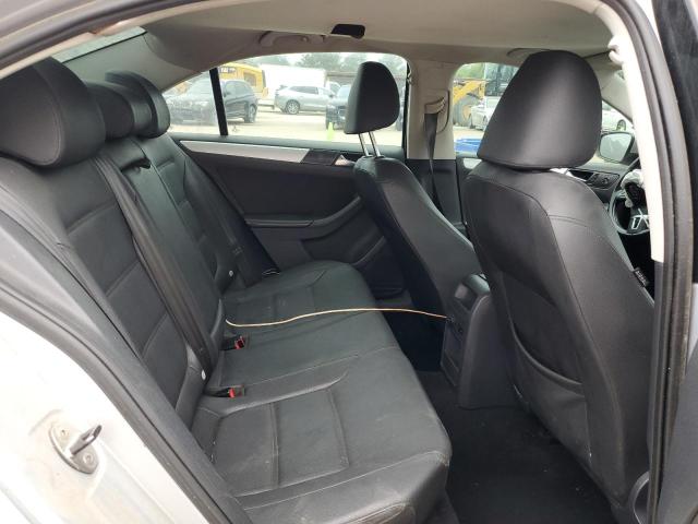 Photo 10 from auction – 2012 VOLKSWAGEN JETTA TDI with VIN 3VWLL7AJ2CM077925