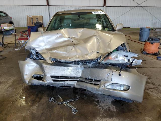 Photo 5 from auction – 2003 TOYOTA CAMRY LE with VIN 4T1BE30K13U690475