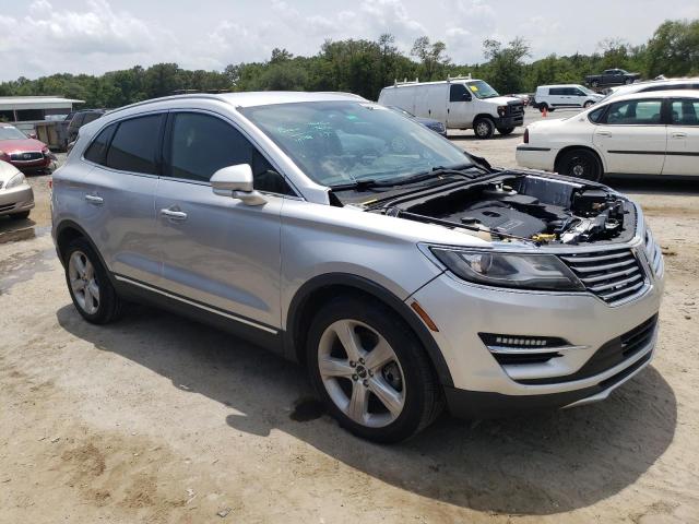 Photo 4 from auction – 2017 LINCOLN MKC PREMIE with VIN 5LMCJ1C92HUL52021