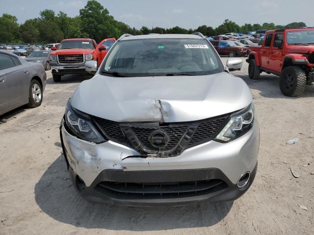 Photo 5 from auction – 2018 NISSAN ROGUE with VIN JN1BJ1CR4JW205652