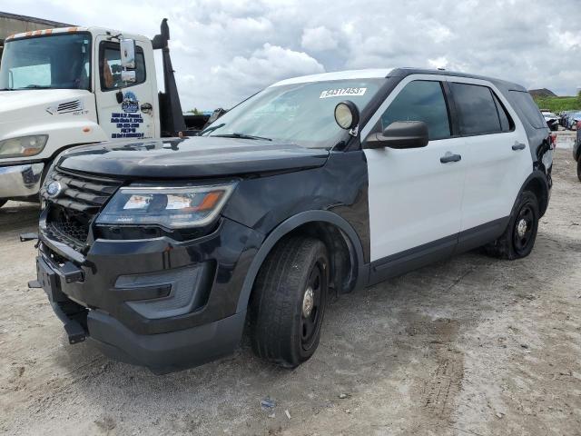 FORD EXPLORER P 2018 with VIN 1FM5K8AR4JGB00246 - Photo from auction
