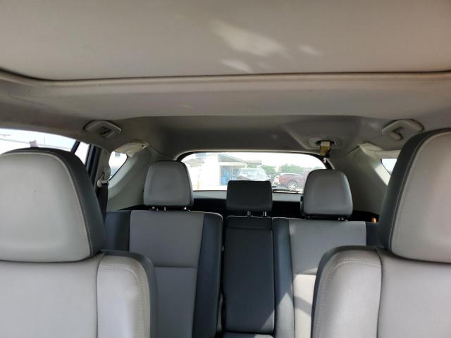 Photo 10 from auction – 2013 TOYOTA RAV4 LIMIT with VIN JTMDFREV5DD043739