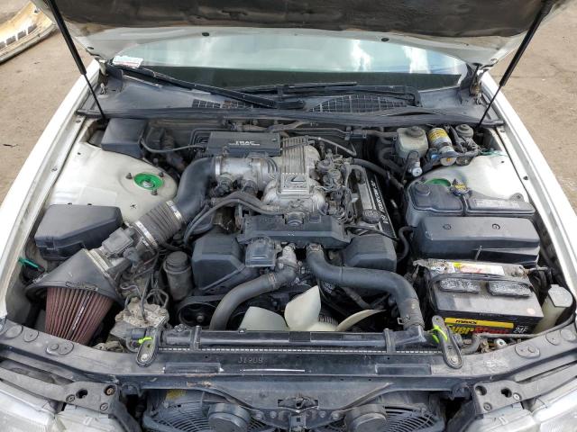 Photo 11 from auction – 1992 LEXUS LS 400 with VIN JT8UF11E3N0100728