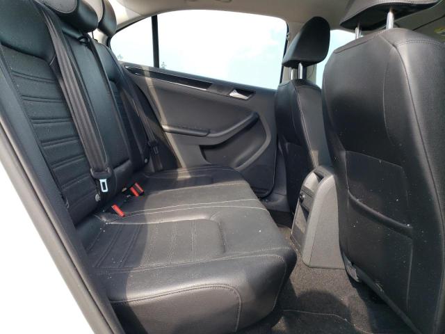 Photo 10 from auction – 2016 VOLKSWAGEN JETTA SEL with VIN 3VWL07AJ2GM204610