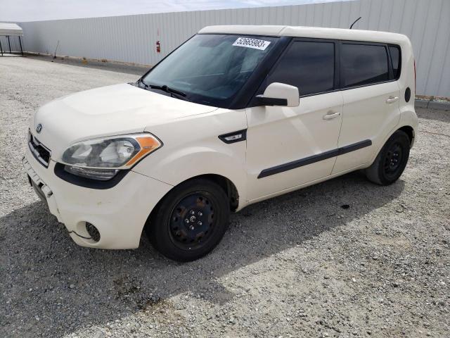 KIA SOUL 2013 with VIN KNDJT2A56D7520038 - Photo from auction