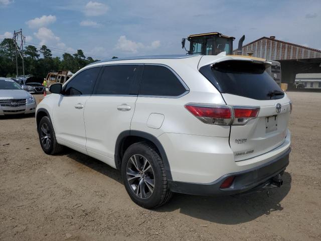 Photo 2 from auction – 2016 TOYOTA HIGHLANDER with VIN 5TDKKRFH7GS165815