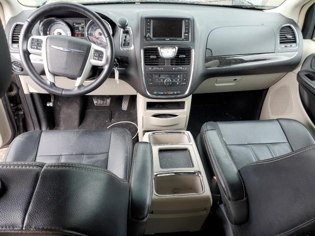 Photo 8 from auction – 2015 CHRYSLER TOWN & COU with VIN 2C4RC1BG3FR609001