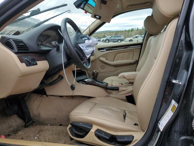 Photo 7 from auction – 2005 BMW 325 IS SUL with VIN WBAAZ33435KW79202