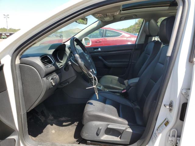 Photo 7 from auction – 2011 VOLKSWAGEN JETTA S with VIN 3VWPZ7AJXBM682239