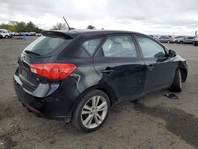 Photo 3 from auction – 2011 KIA FORTE SX with VIN KNAFW5A39B5452496