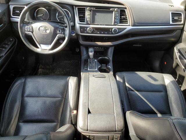 Фото 8 с аукциона – 2019 TOYOTA HIGHLANDER с VIN 5TDDGRFH0KS071097