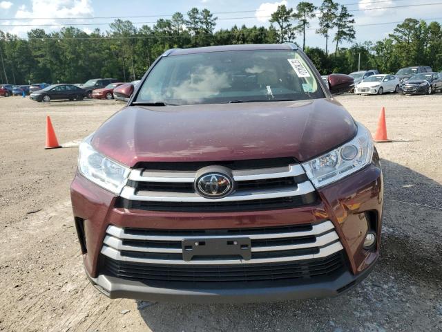 Photo 5 from auction – 2018 TOYOTA HIGHLANDER with VIN 5TDJZRFH6JS858051