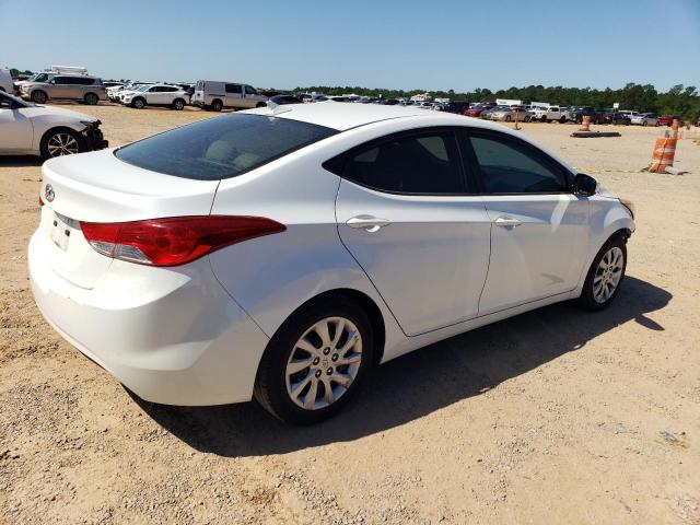Photo 3 from auction – 2012 HYUNDAI ELANTRA GL with VIN 5NPDH4AE3CH080042