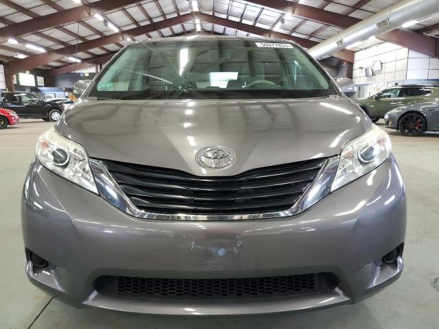 Photo 5 from auction – 2014 TOYOTA SIENNA LE with VIN 5TDKK3DC4ES477527