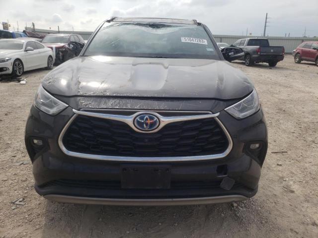 Photo 5 from auction – 2022 TOYOTA HIGHLANDER with VIN 5TDEBRCH3NS085104