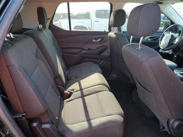 Photo 10 from auction – 2018 CHEVROLET TRAVERSE L with VIN 1GNERFKW2JJ151893