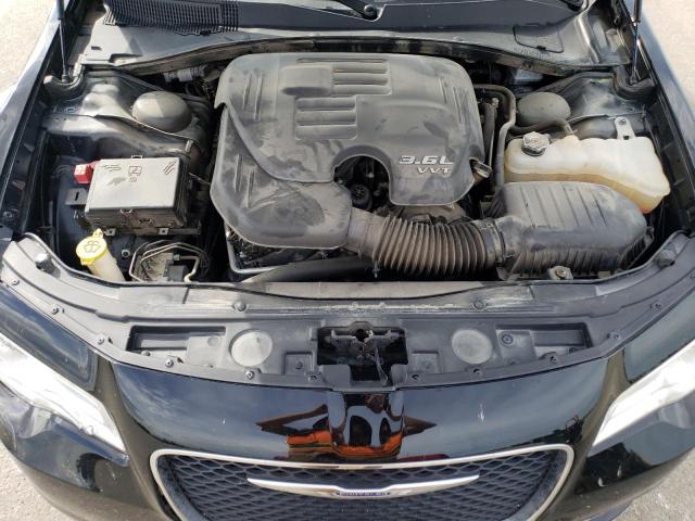 Photo 11 from auction – 2017 CHRYSLER 300 LIMITE with VIN 2C3CCARG3HH534258
